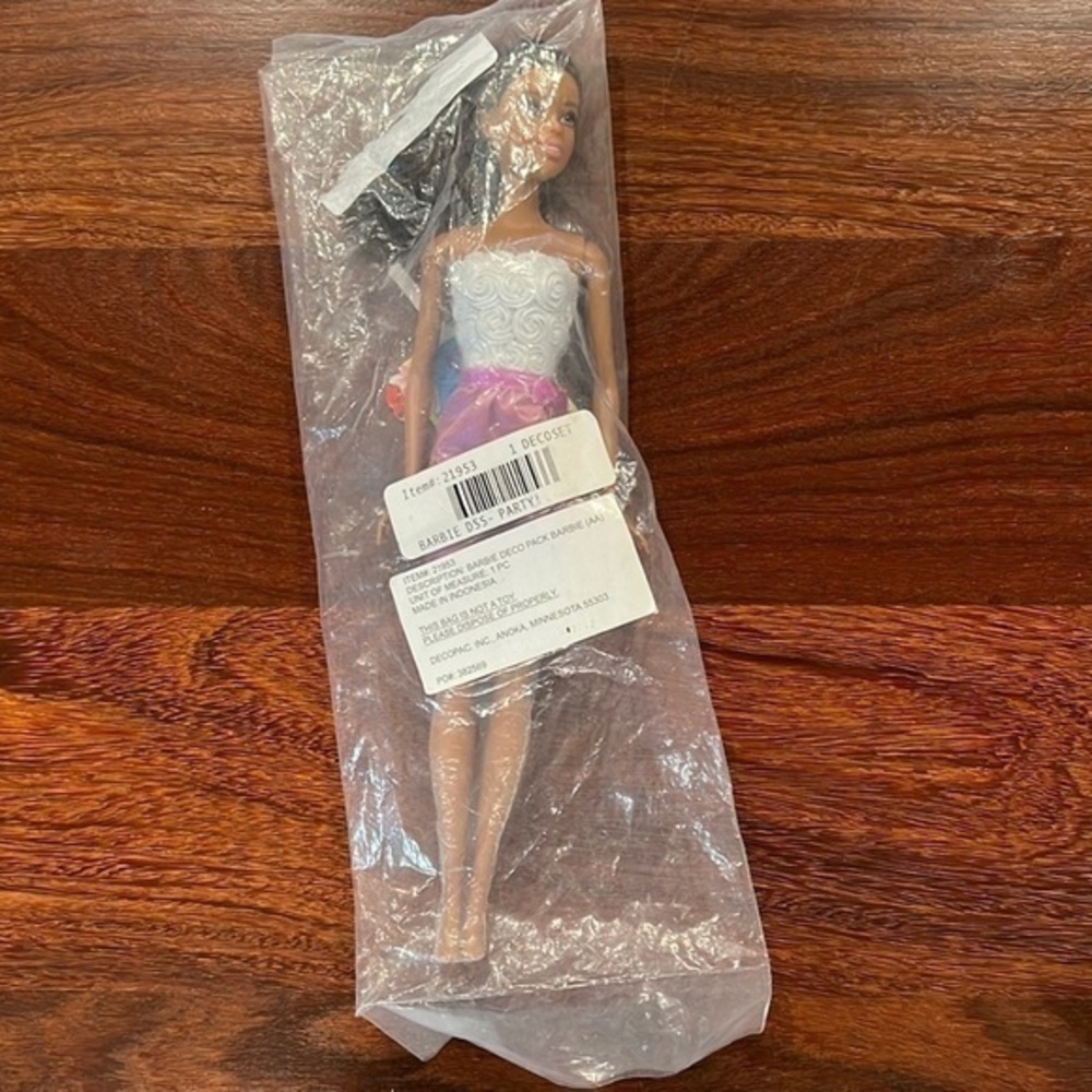 New cake baby doll brown hair